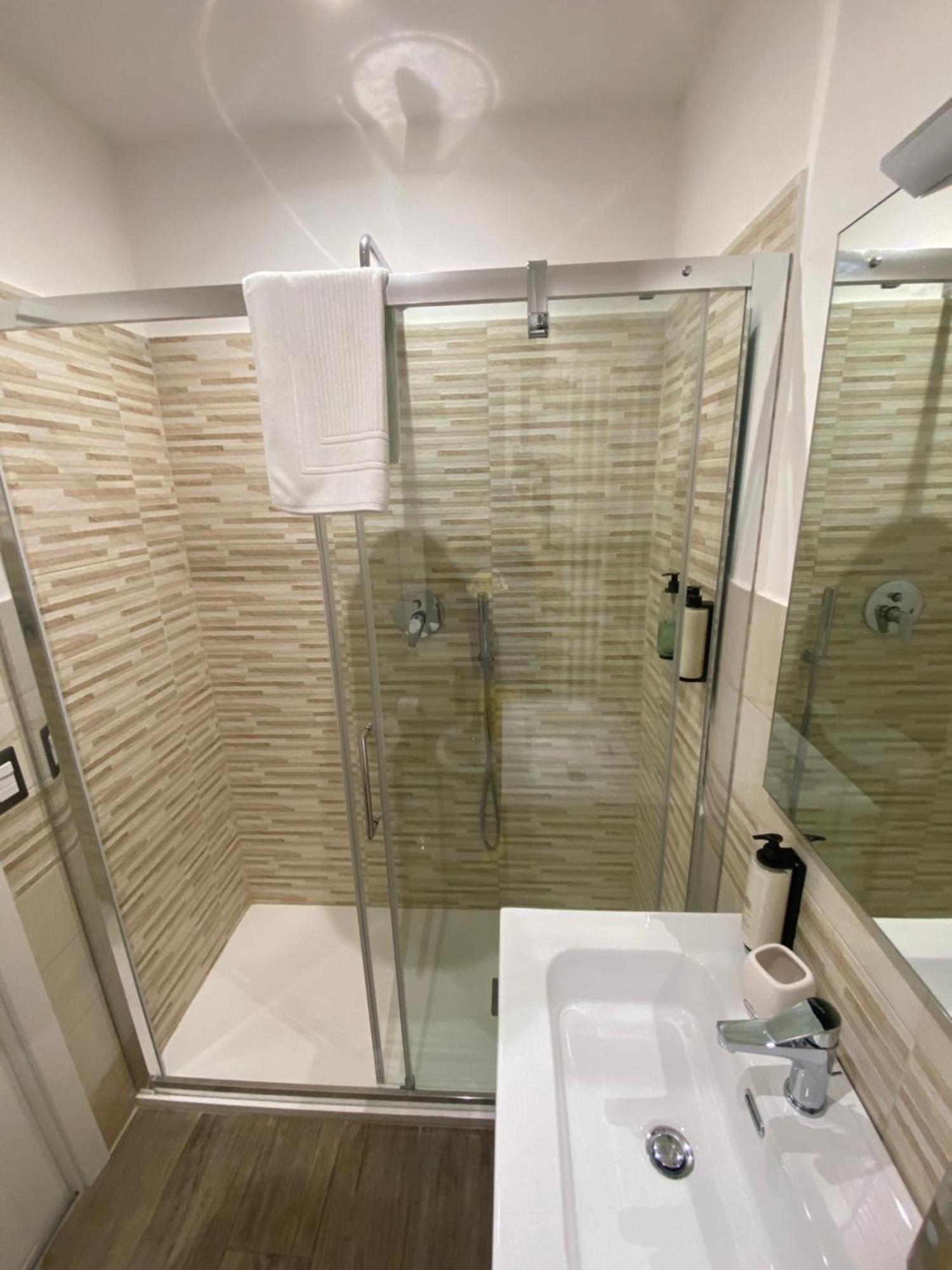 Bed and Breakfast Domus Cinecitta Рим Екстер'єр фото